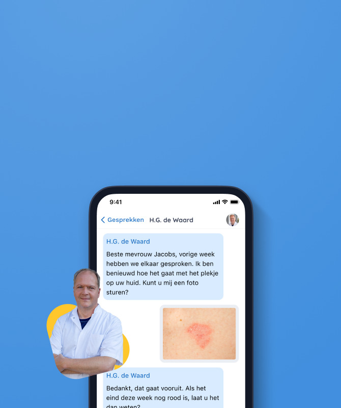 Gesprek over plekje op huid via de BeterDichtbij app.